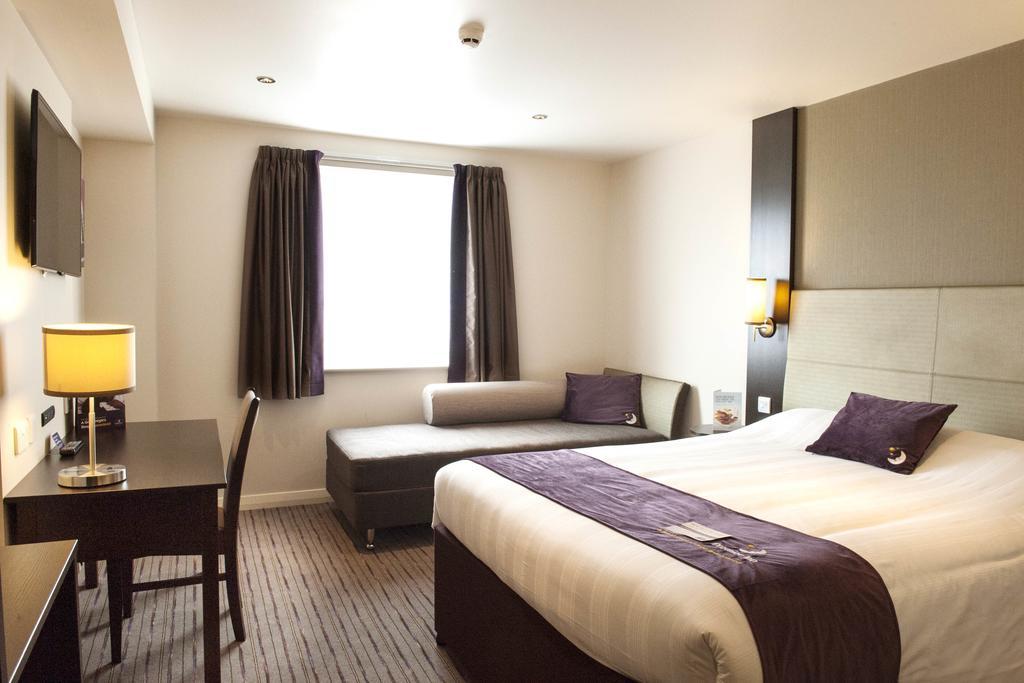 Premier Inn London Wandsworth 部屋 写真