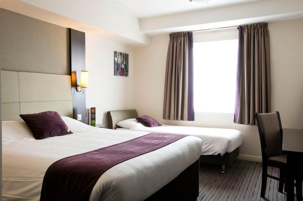 Premier Inn London Wandsworth 部屋 写真